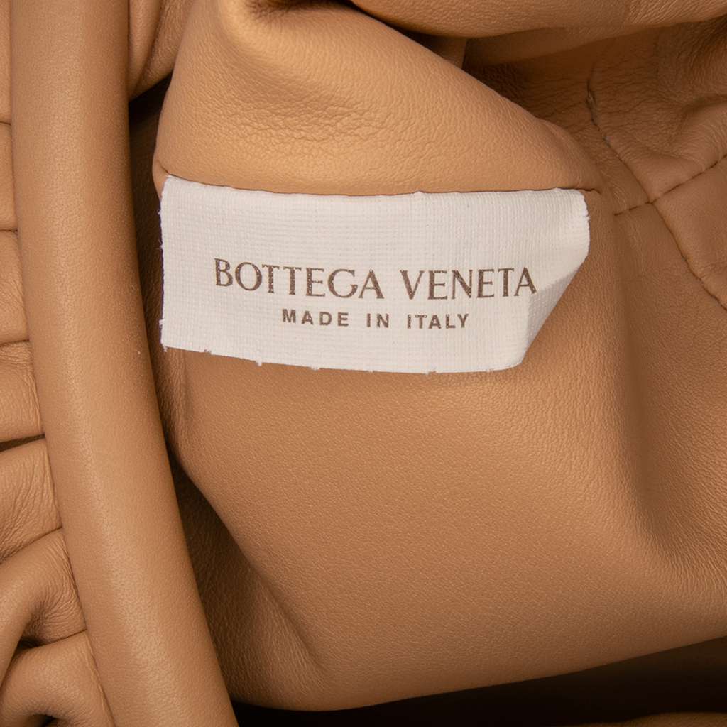 Bottega Veneta Lambskin The Mini Pouch Crossbody - Detail 1