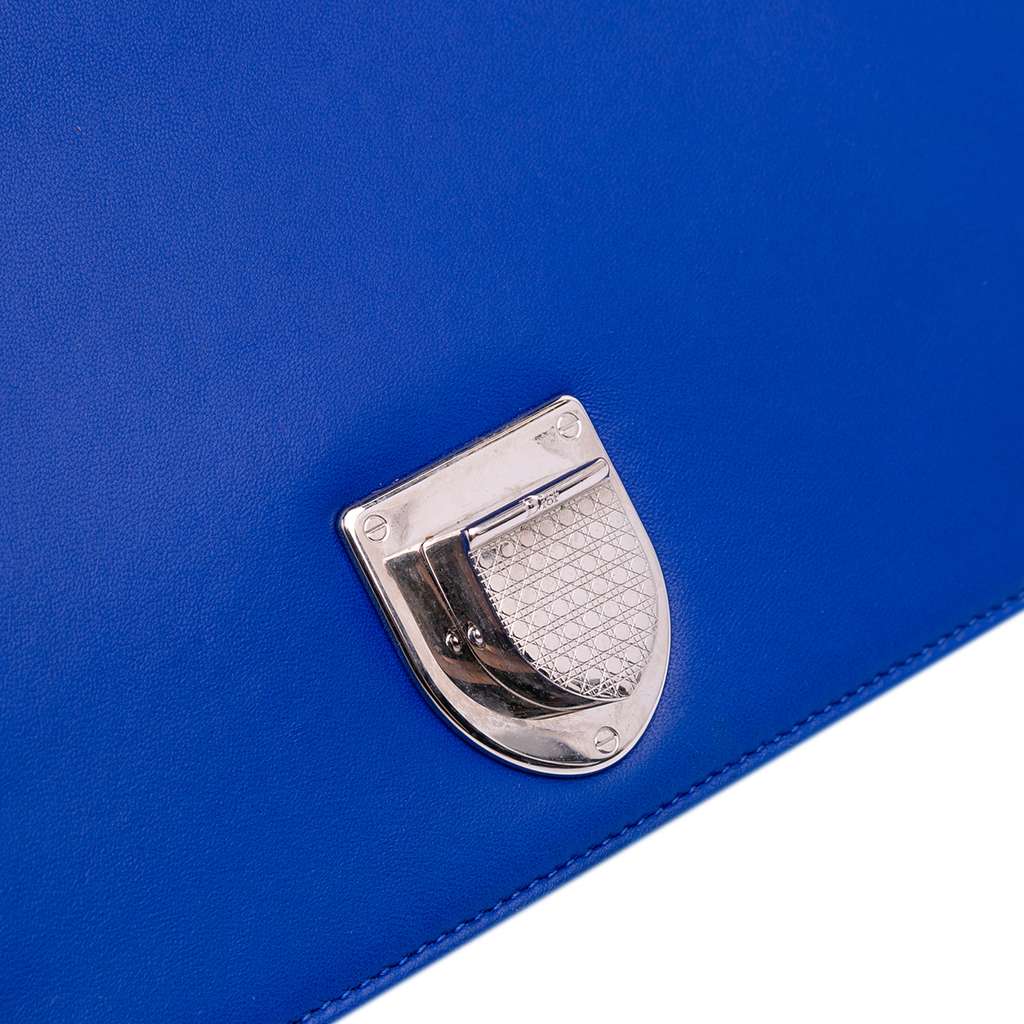 Dior Medium Lambskin Diorama Flap - Image 11