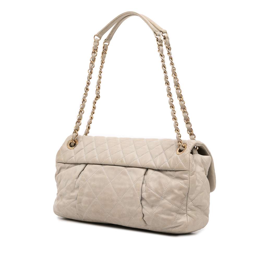 Chanel Quilted Calfskin Chic Quilt Flap - Image 6