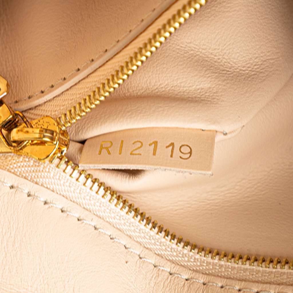 Louis Vuitton Grained Smooth Calfskin Rose Des Vents PM - Detail 1