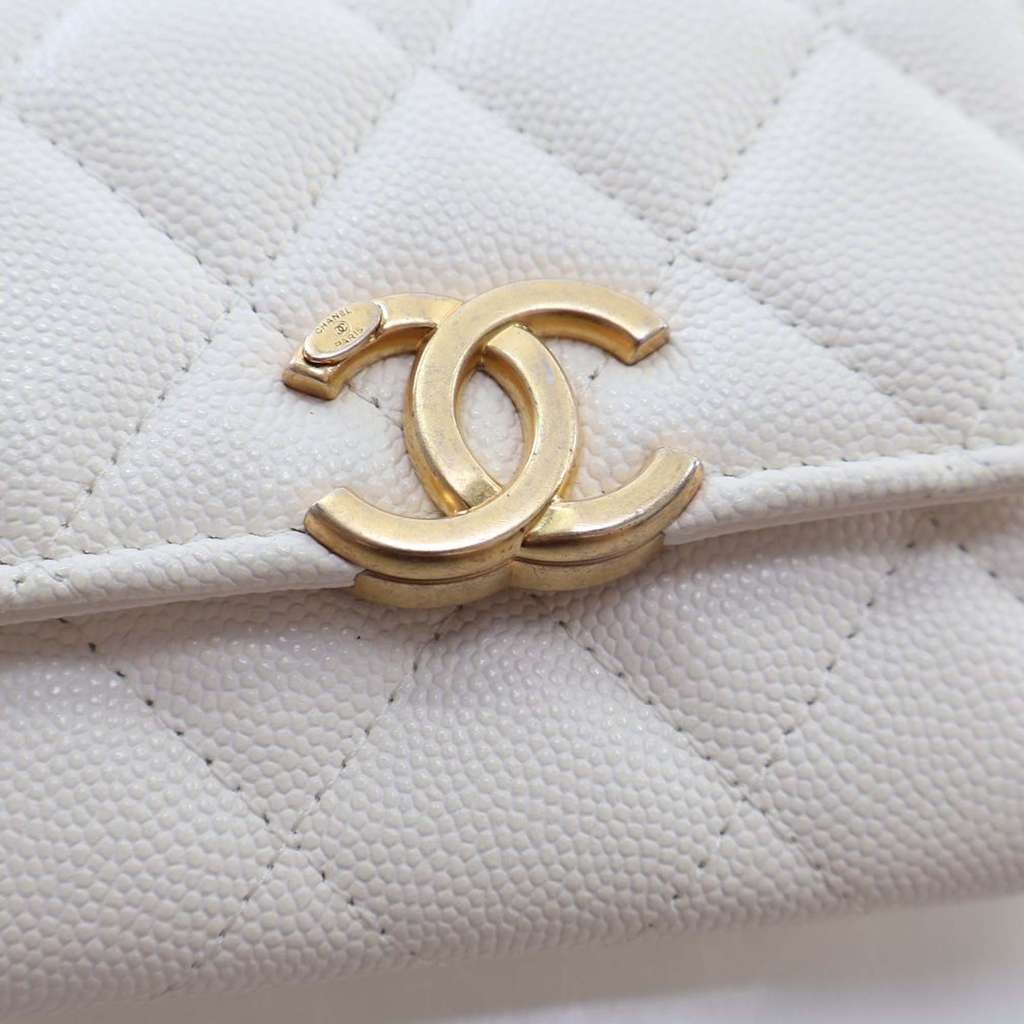 Chanel Quilted Caviar Card Holder on Chain - Image 14