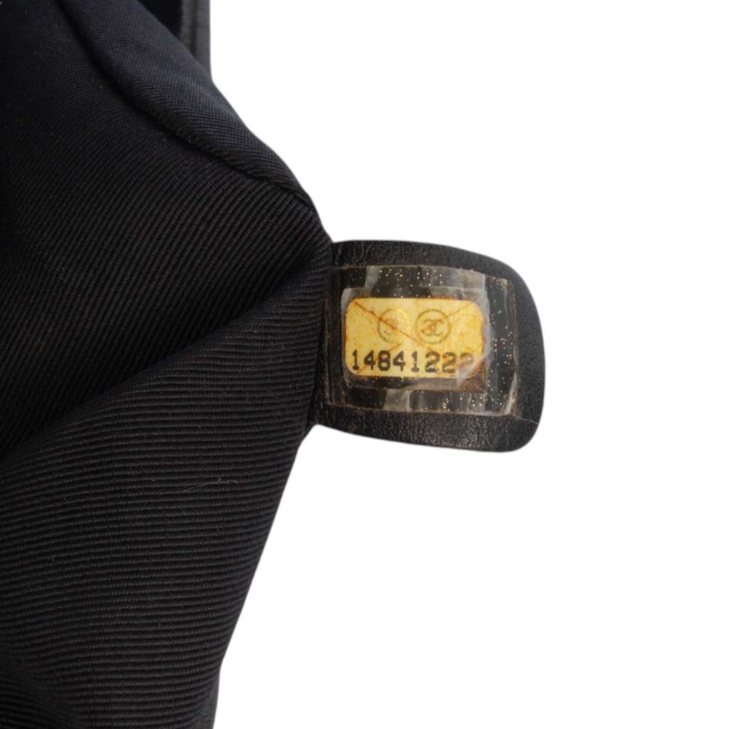 Chanel Large Iridescent Quilted Calfskin Coco Pleats Flap - Detail 1