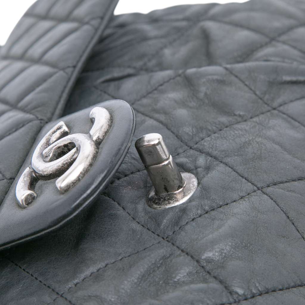 Chanel Large Iridescent Quilted Calfskin Coco Pleats Flap - Image 10