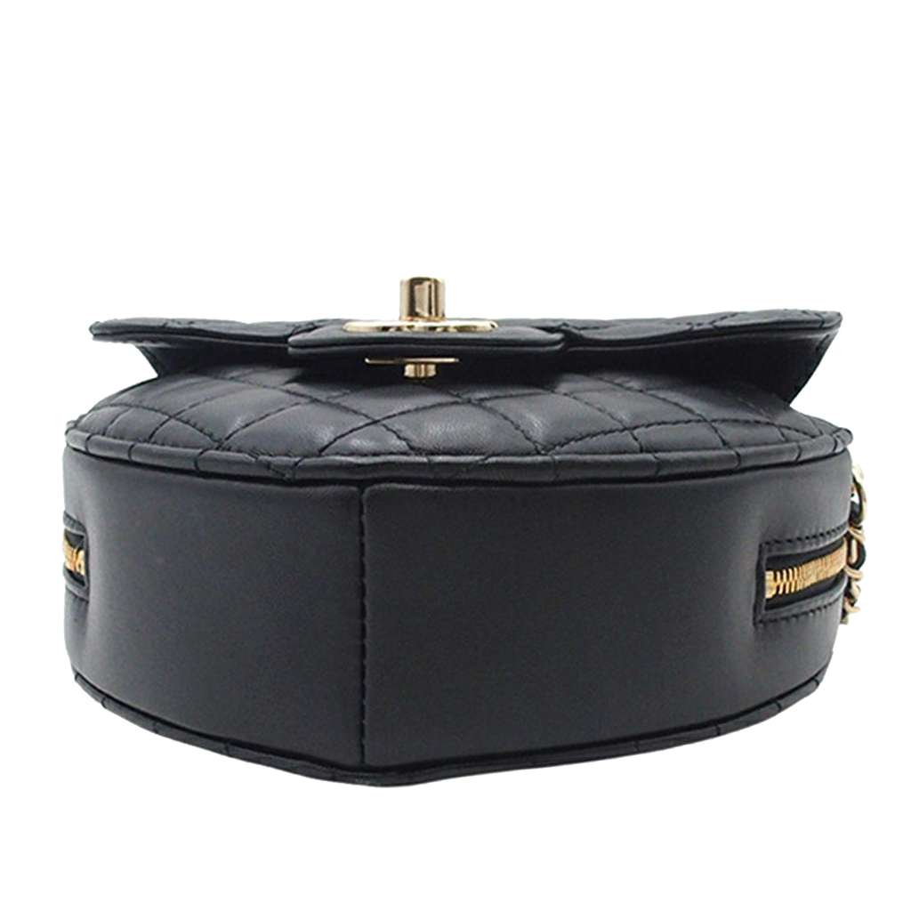Chanel Lambskin CC in Love Heart Crossbody - 3