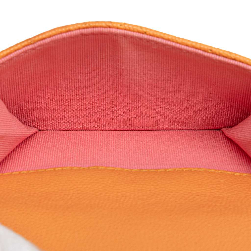 Chanel Quilted Caviar 19 Compact Flap Wallet - 4