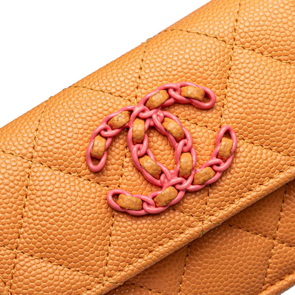 Chanel Quilted Caviar 19 Compact Flap Wallet - Image 10
