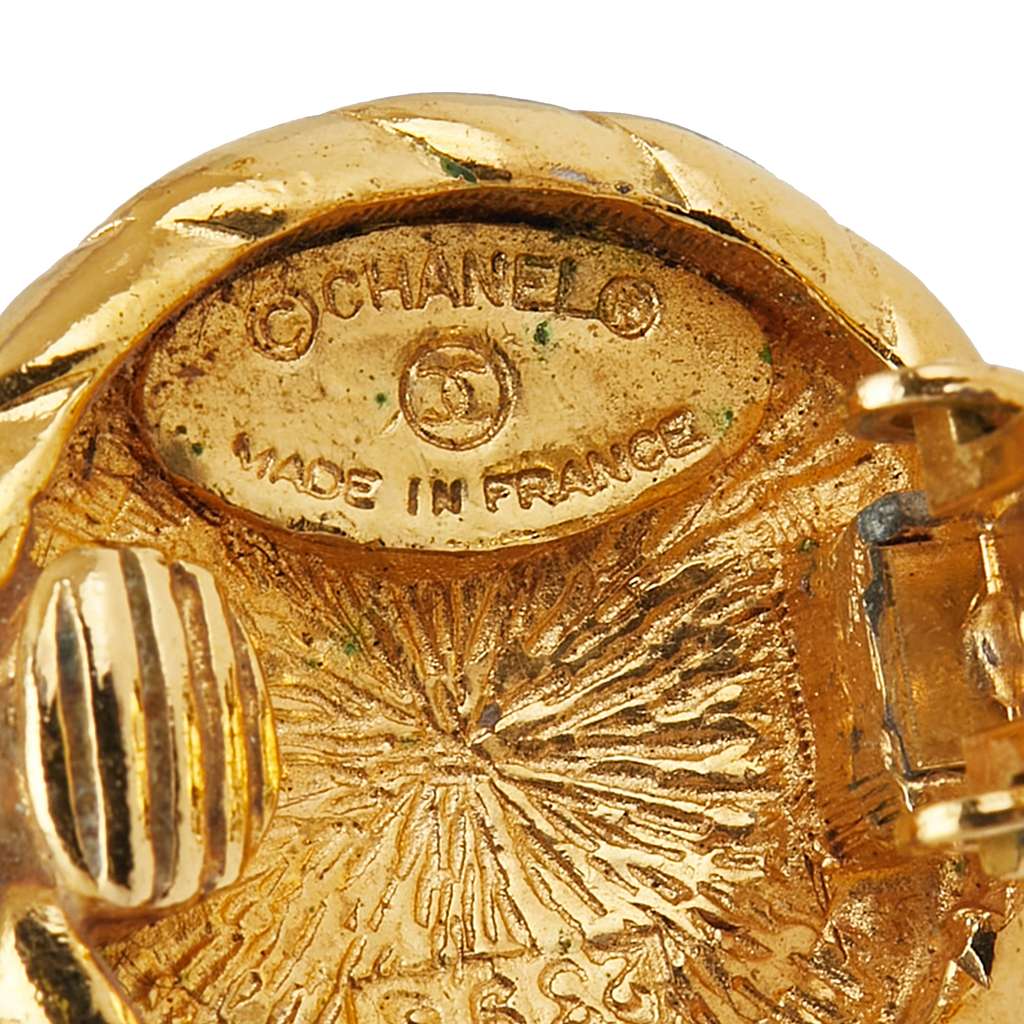 Chanel Gold Plated CC Round Clip On Earrings - 3