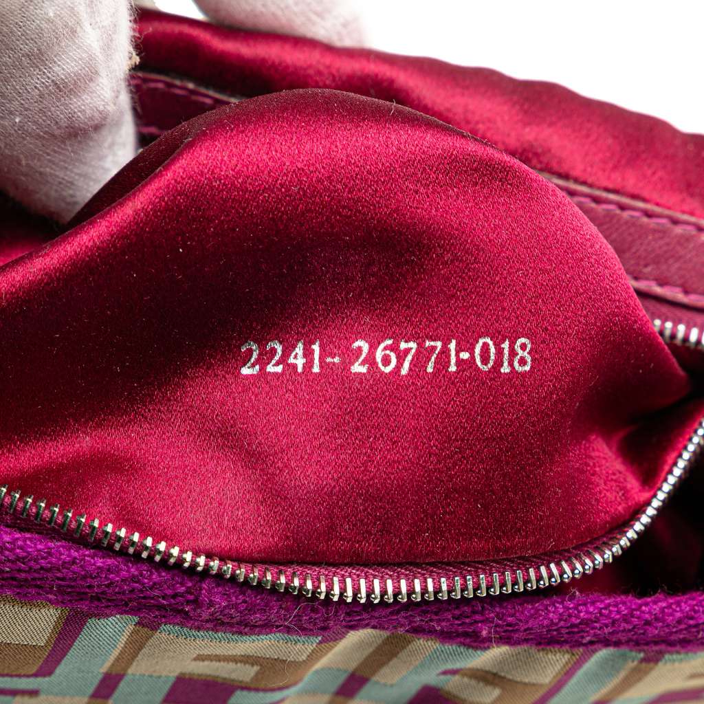 Fendi Zucca Nylon Crossbody - Detail 1