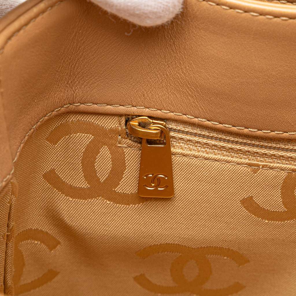 Chanel Small CC Calfskin Wild Stitch Tote - Image 10