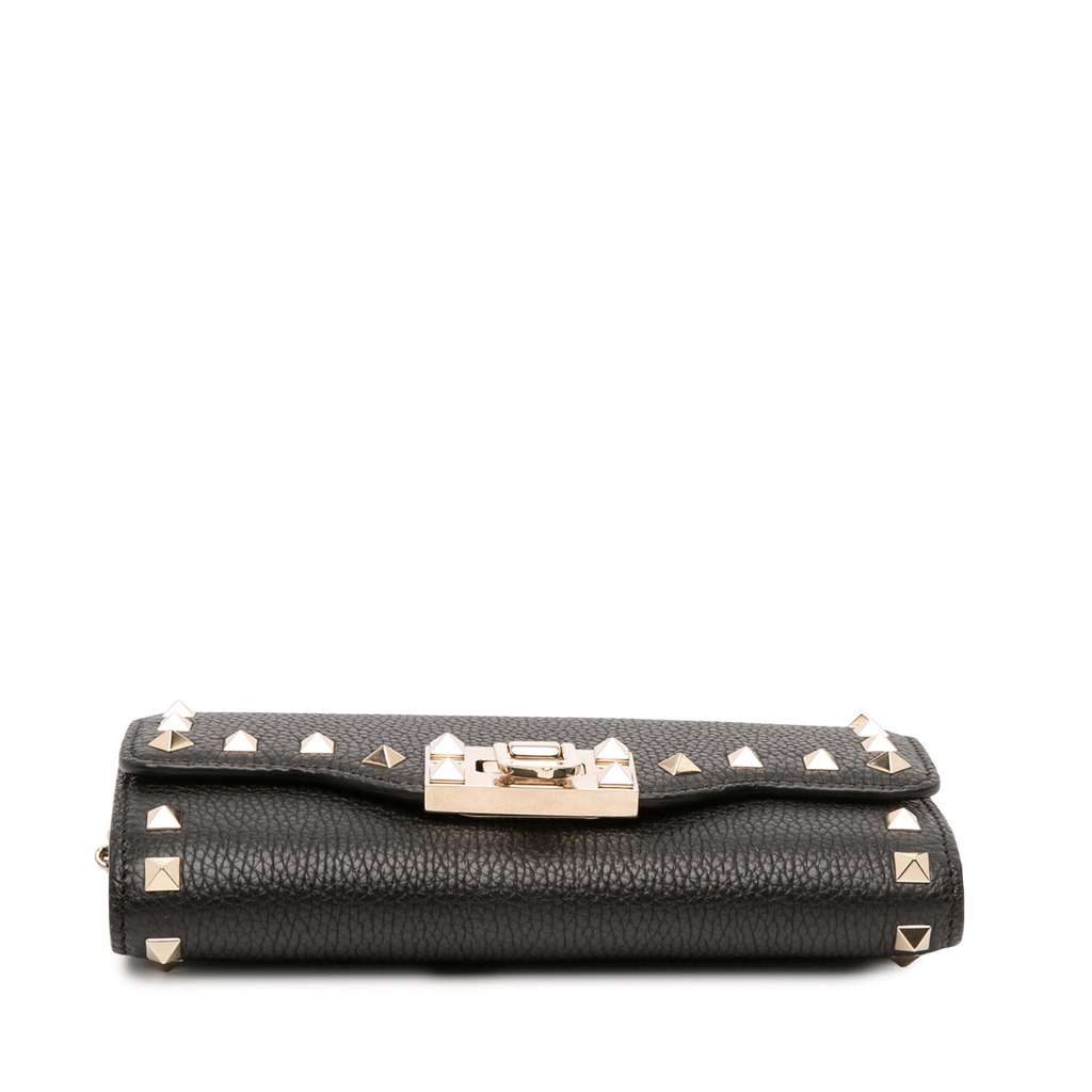 Valentino Pebbled Calfskin Rockstud Flip Lock Wallet On Chain - 3