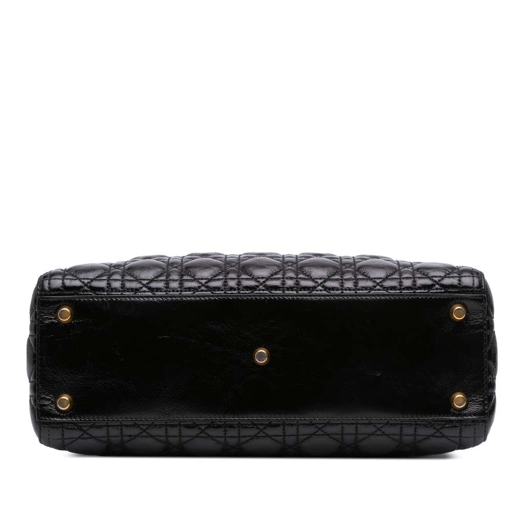 Dior Large Crinkled Patent Cannage Lady Dior - Image 6