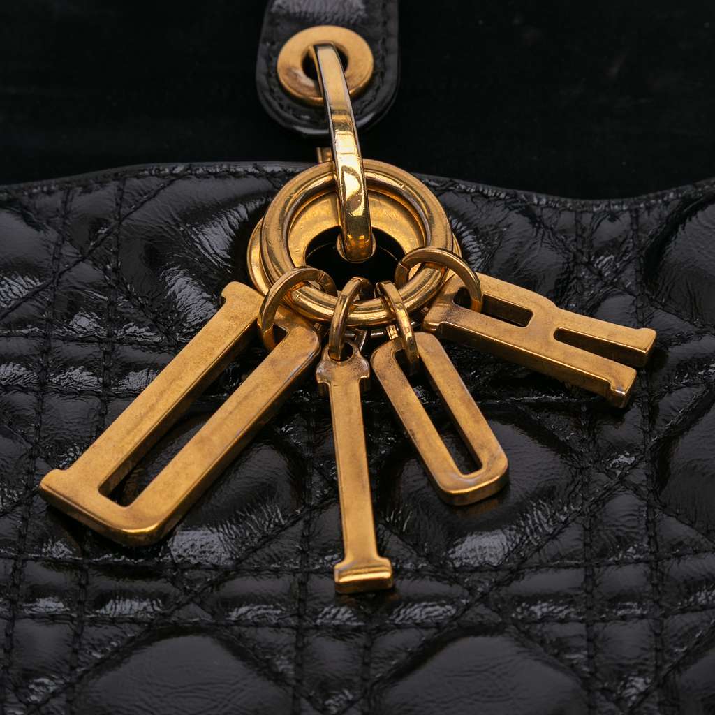 Dior Large Crinkled Patent Cannage Lady Dior - Image 10