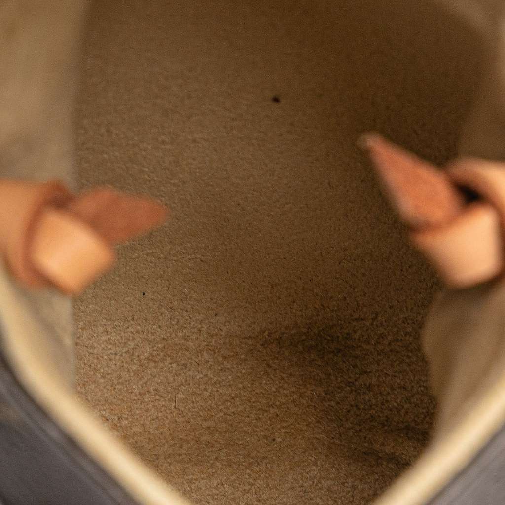 Louis Vuitton Monogram Pochette Cancun - 4