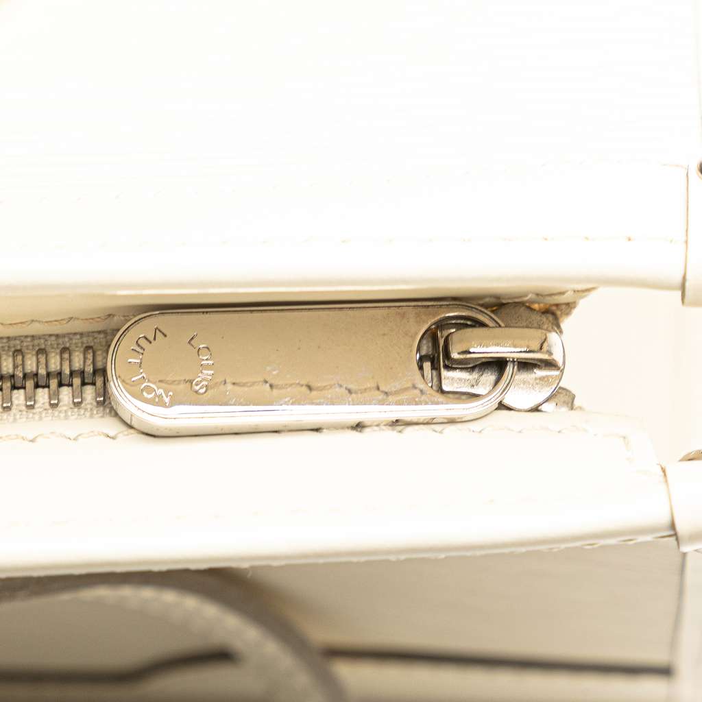 Louis Vuitton Epi Madeleine PM - Detail 2