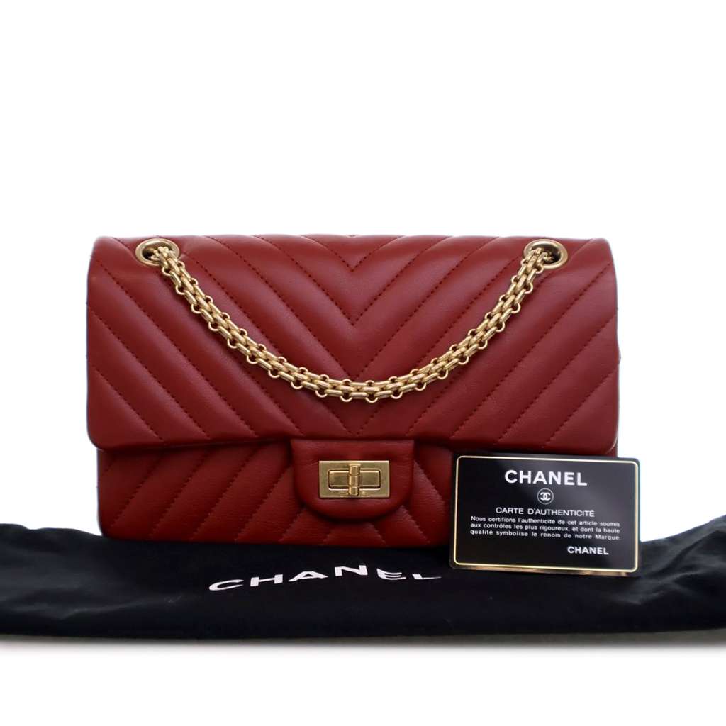 Chanel Reissue 2.55 Chevron Aged Calfskin Double Flap 225 - Image 16