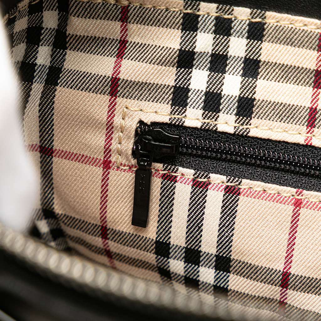 Burberry Leather Handbag - Detail 1