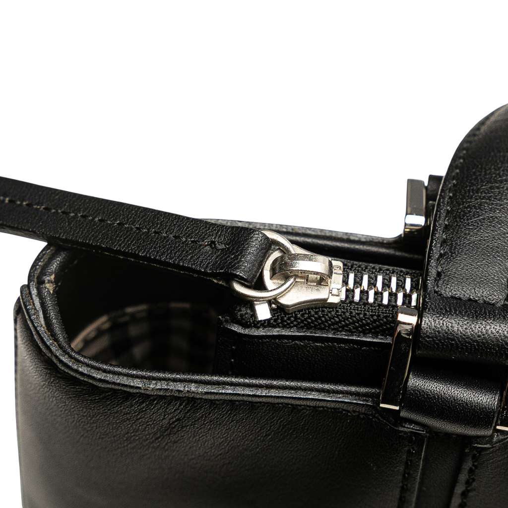 Burberry Leather Handbag - Image 11