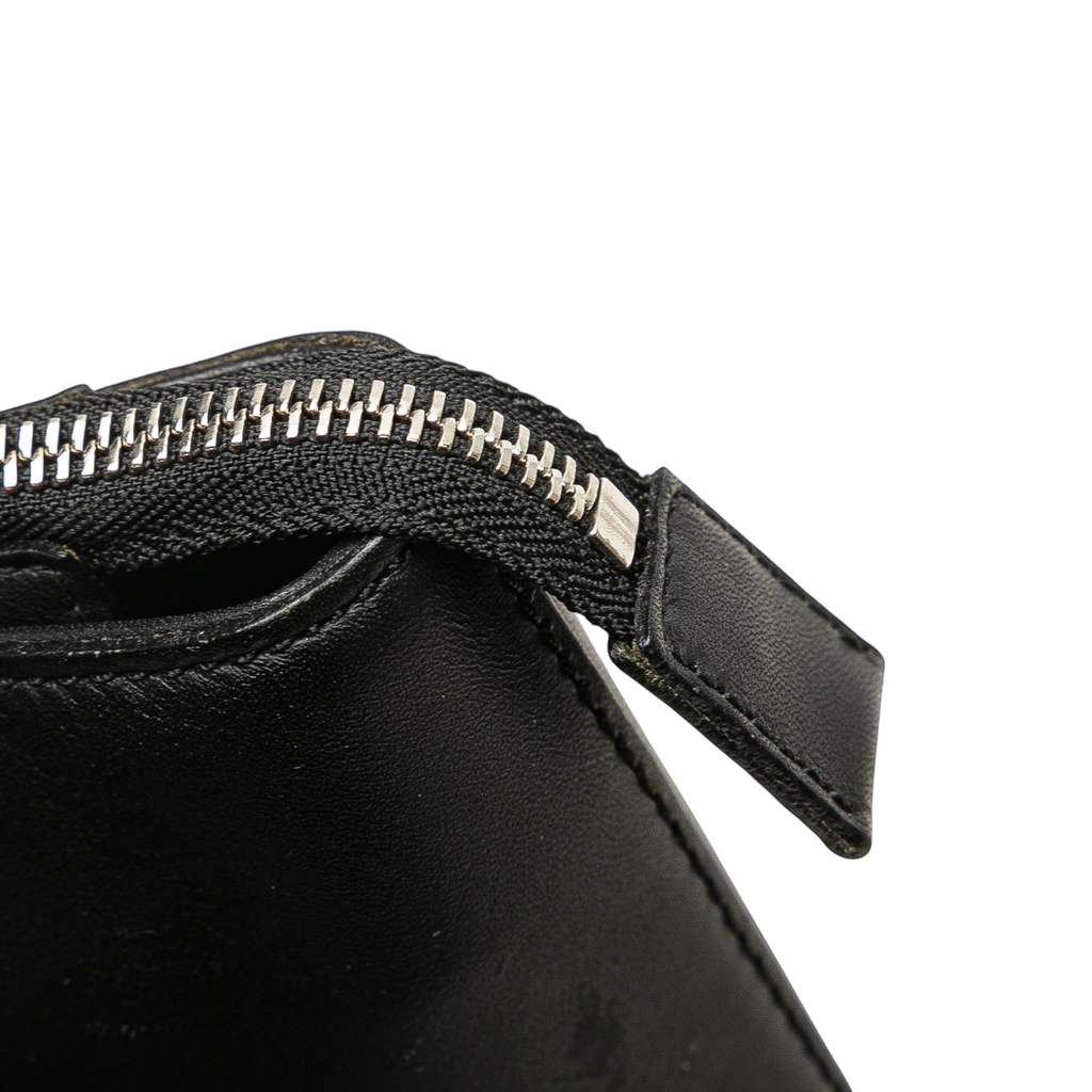 Burberry Leather Handbag - Image 12