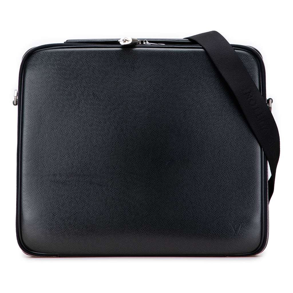 Louis Vuitton Taiga Porte Ordinateur Odessa