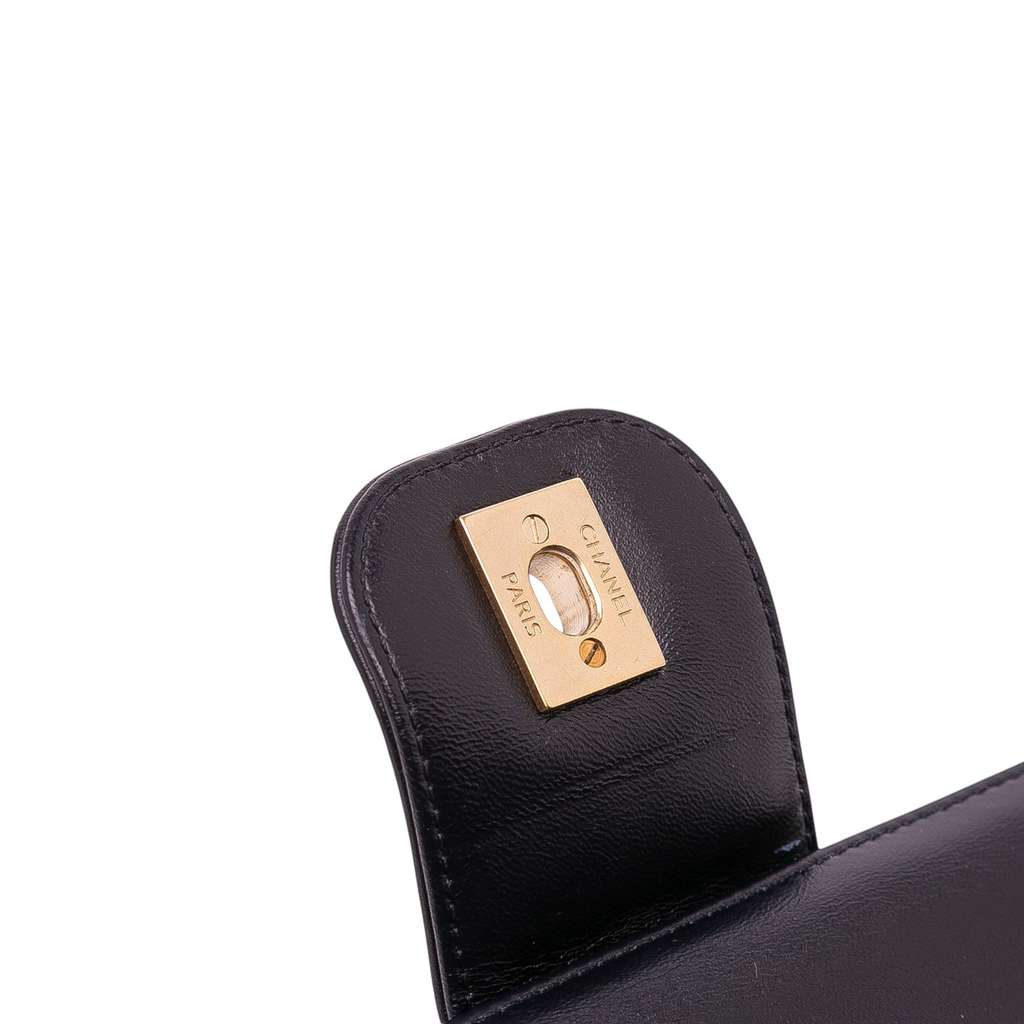 Chanel CC Horizontal Quilted Lambskin Double Flap - Image 10