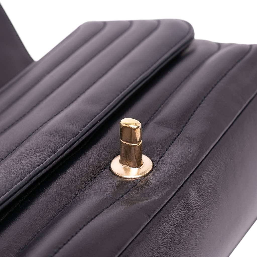 Chanel CC Horizontal Quilted Lambskin Double Flap - Image 11