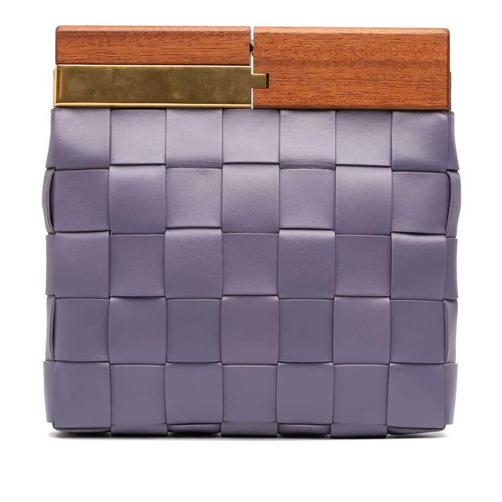 Bottega Veneta Lambskin Maxi Intrecciato The Snap Clutch Purple Leather Good - Front View