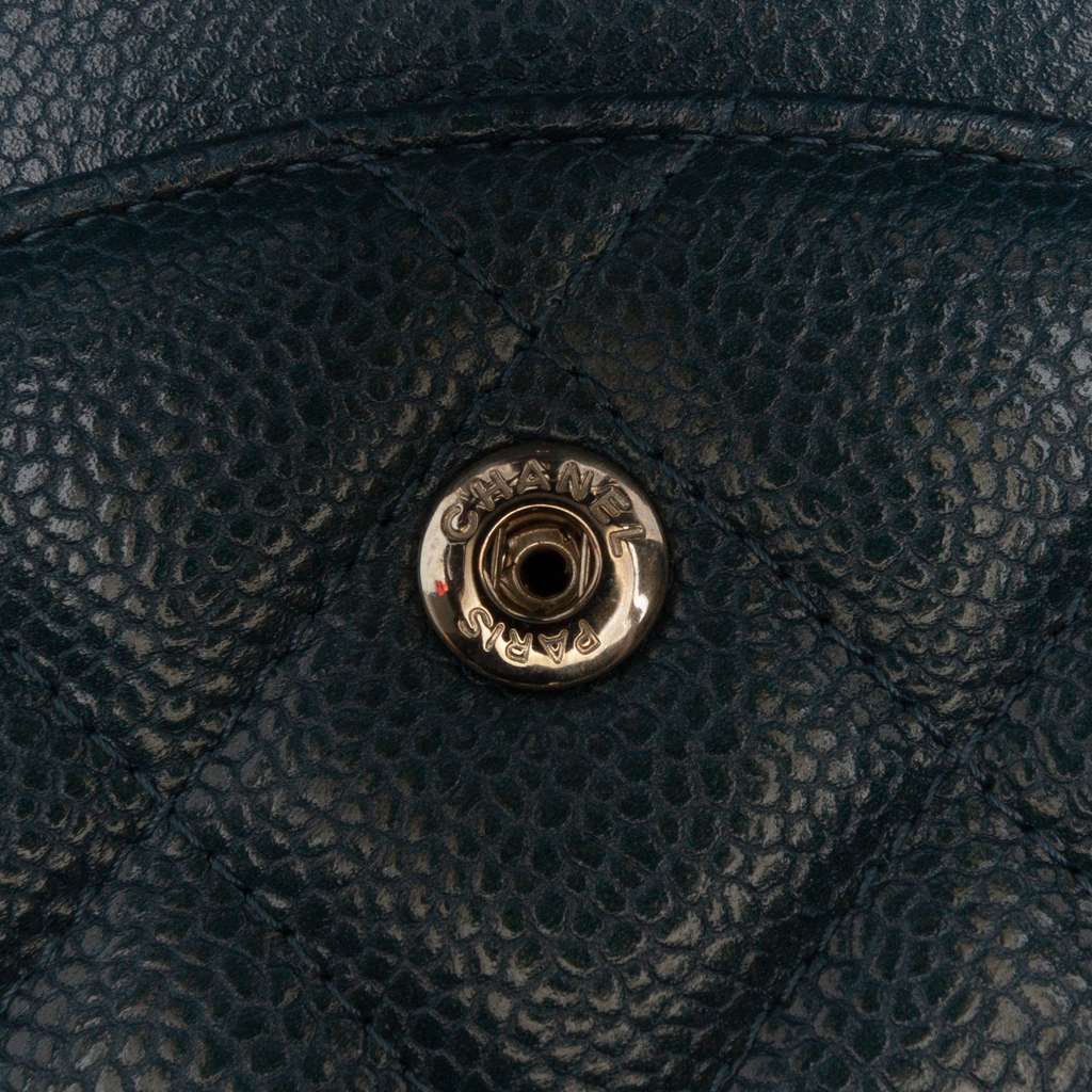 Chanel Jumbo Classic Iridescent Caviar Double Flap - Image 11