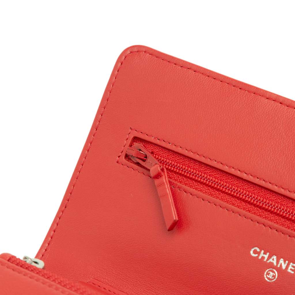 Chanel CC Quilted Lambskin Wallet on Chain - Detail 2