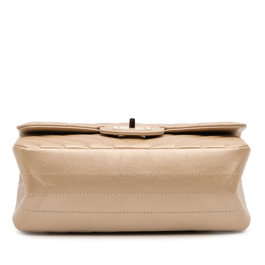 Chanel Reissue 2.55 Chevron Quilted Metallic Calfskin Single Flap 224 - Image 6