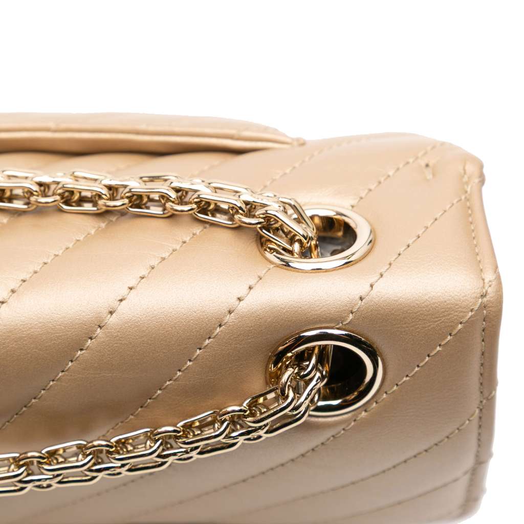 Chanel Reissue 2.55 Chevron Quilted Metallic Calfskin Single Flap 224 - Image 10