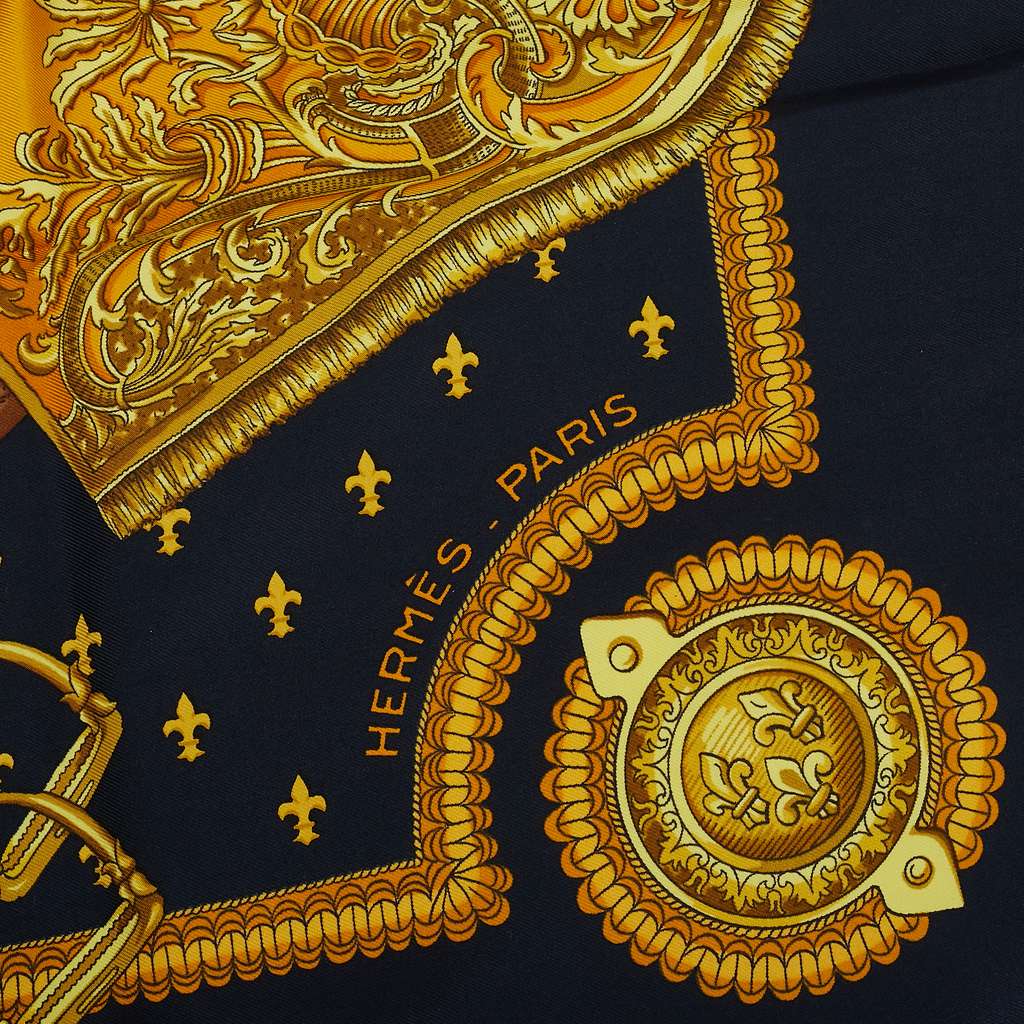 Hermès Selles A Housse Silk Scarf - Side view