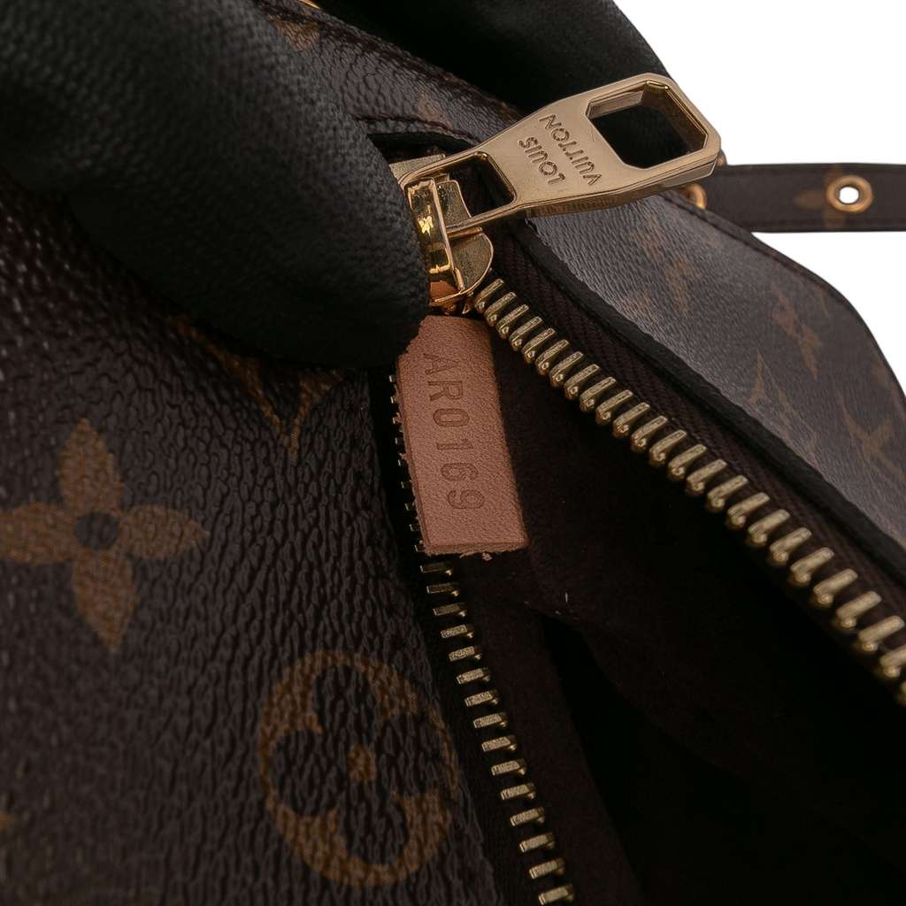 Louis Vuitton Monogram Pochette Metis - 5