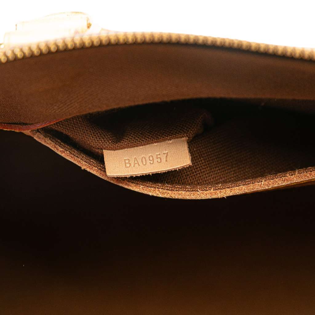 Louis Vuitton Monogram Alma PM - Side view