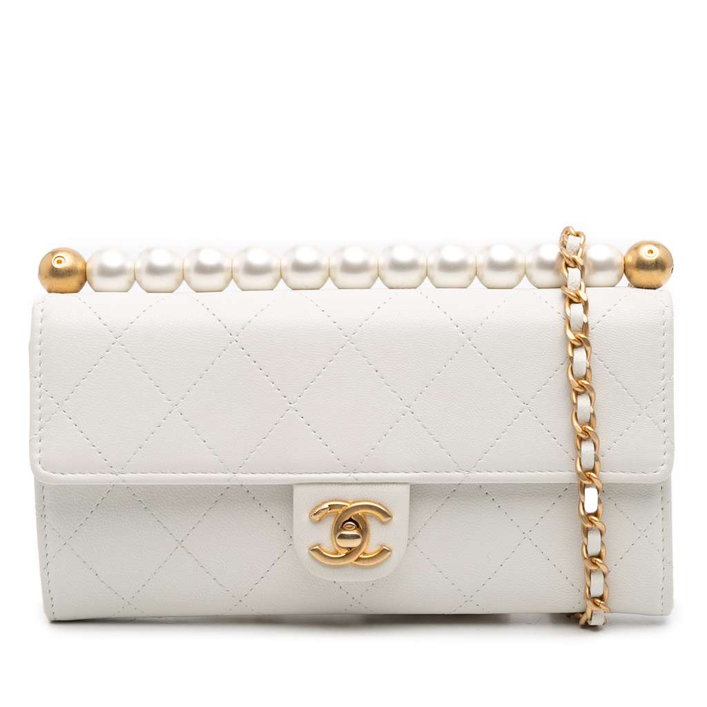 Chanel CC Quilted Goatskin Chic Pearls Wallet on Chain
