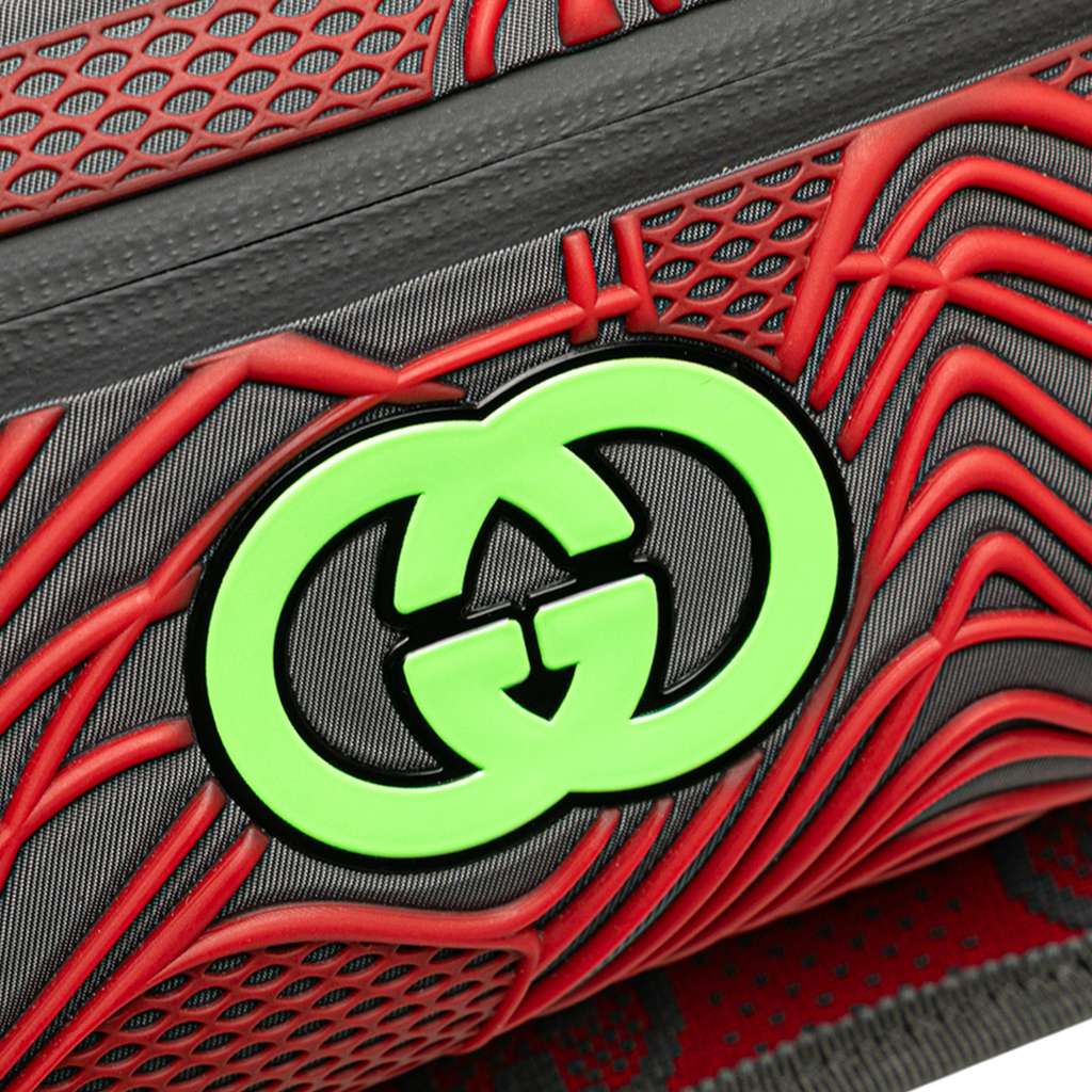 Gucci GG Nylon and Rubber Belt Bag - Detail 2