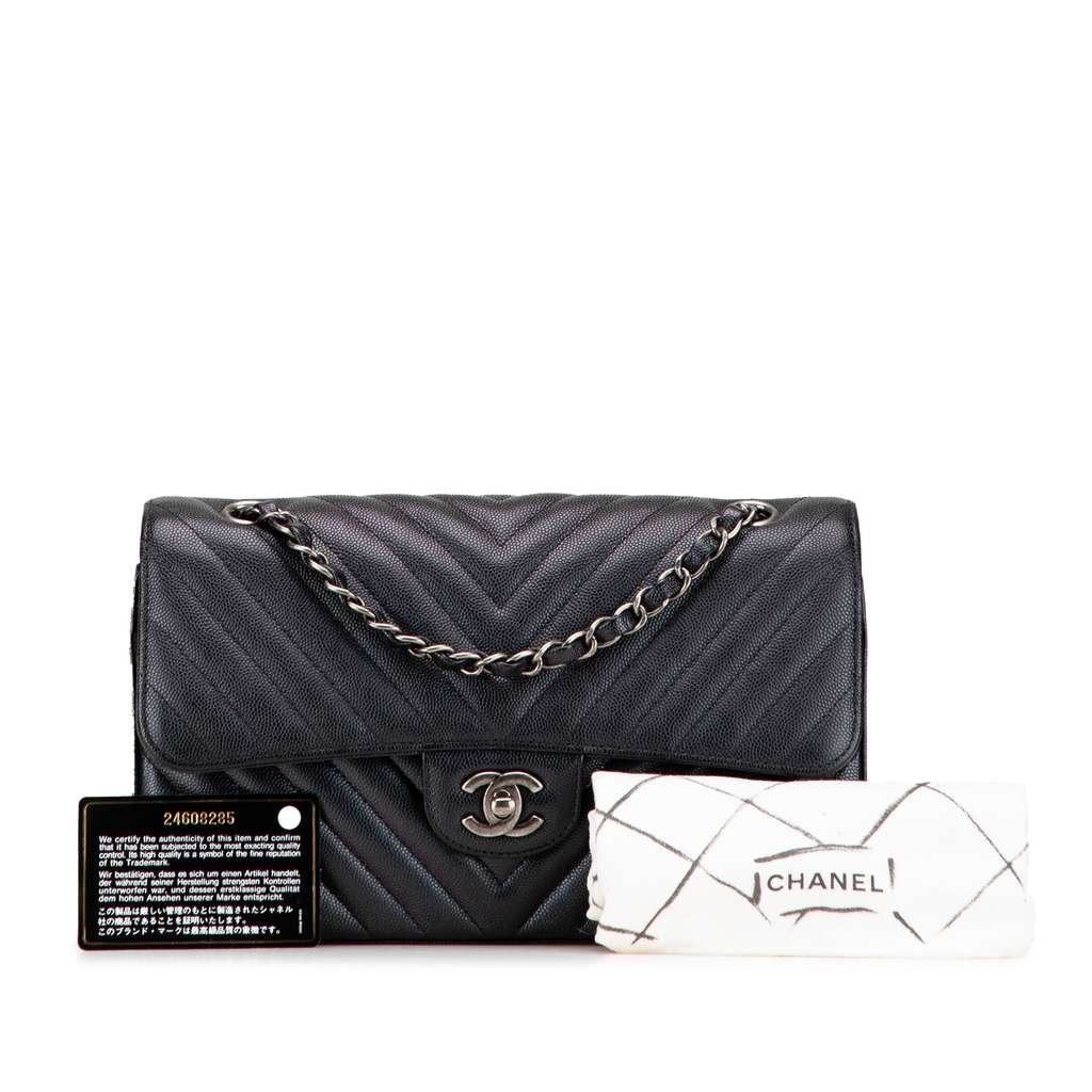 Chanel Medium Classic Chevron Caviar Double Flap - Image 12