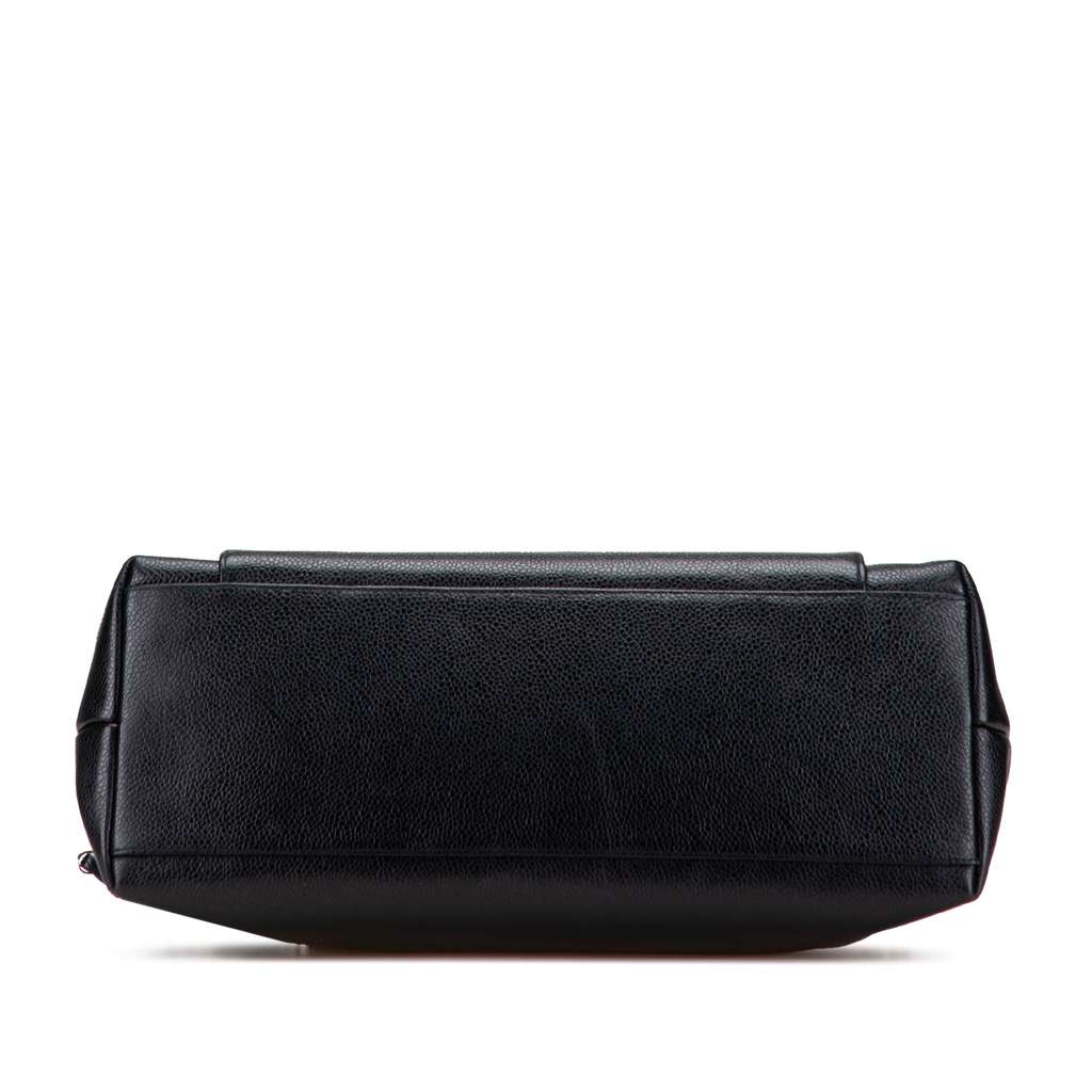 Chanel Caviar Front Pocket Chain Tote - Image 6