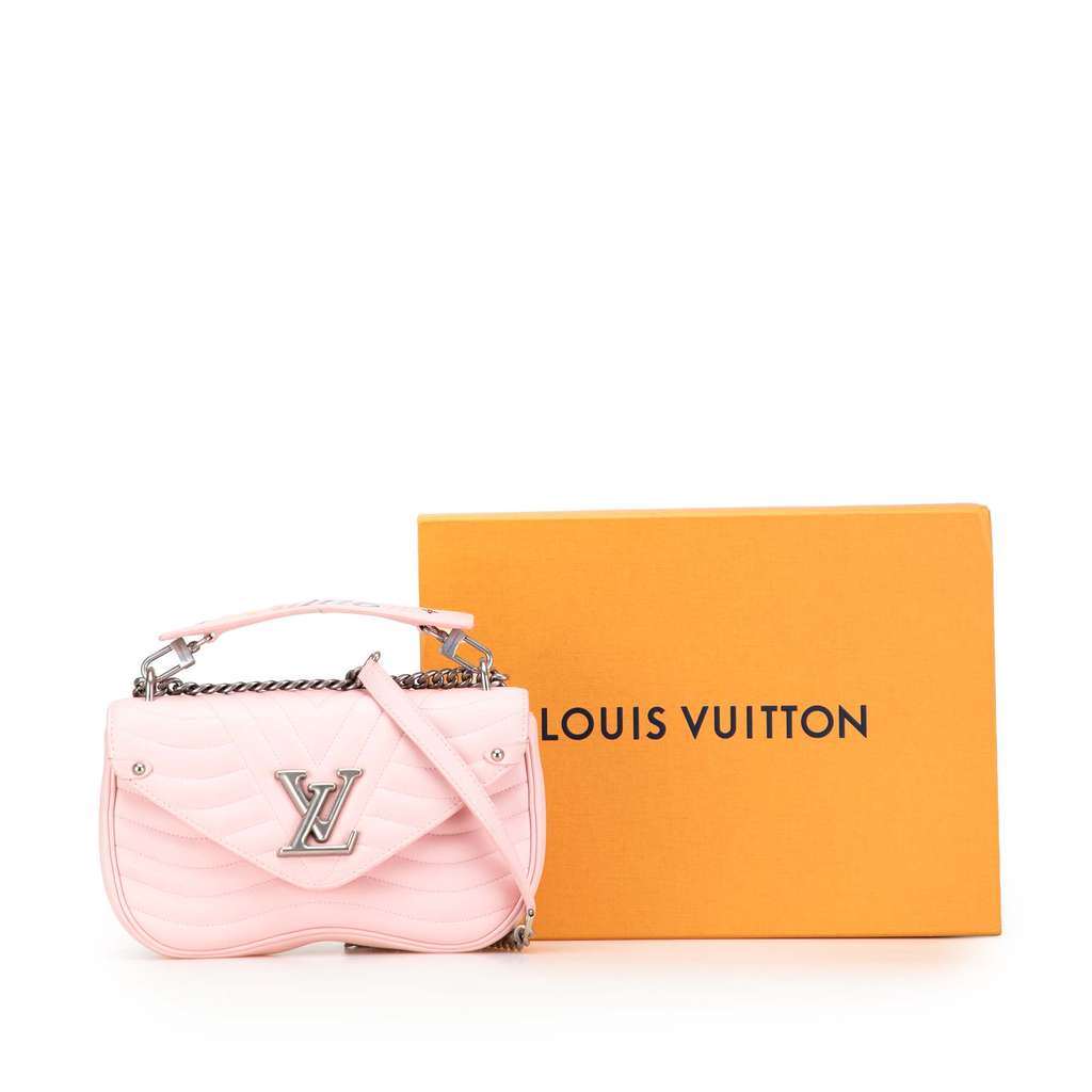Louis Vuitton New Wave Chain Bag MM - Image 12