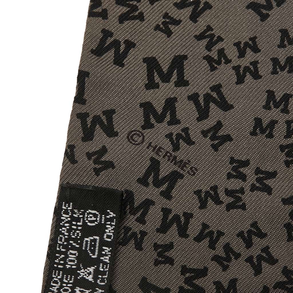 Hermès Scattered Letters Silk Twilly Scarf - Image 6
