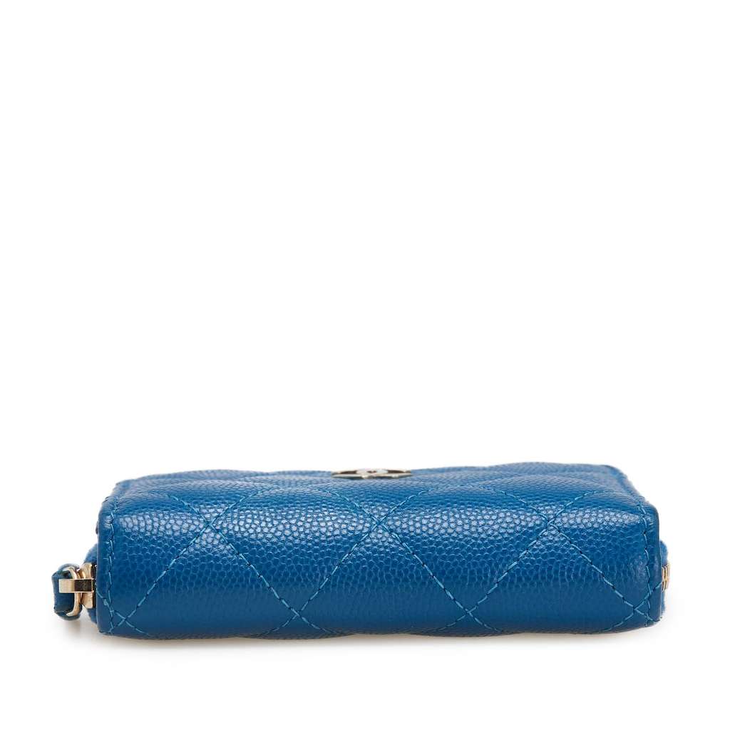 Chanel CC Quilted Caviar Zip Coin Purse - Image 6