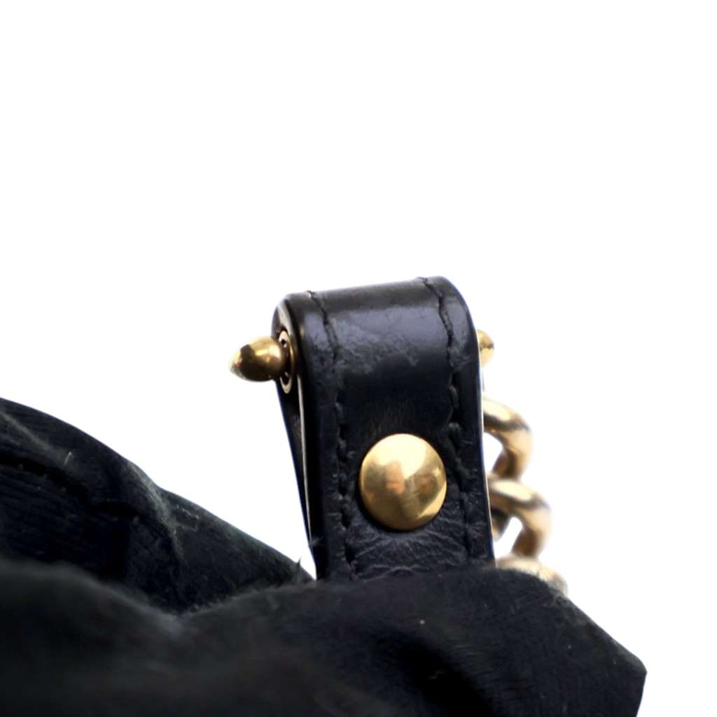 Gucci Medium GG Marmont Matelasse Leather Shoulder Bag - Image 10