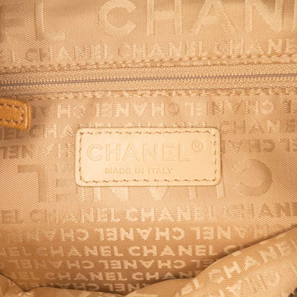 Chanel CC Suede Camellia Hobo - 5