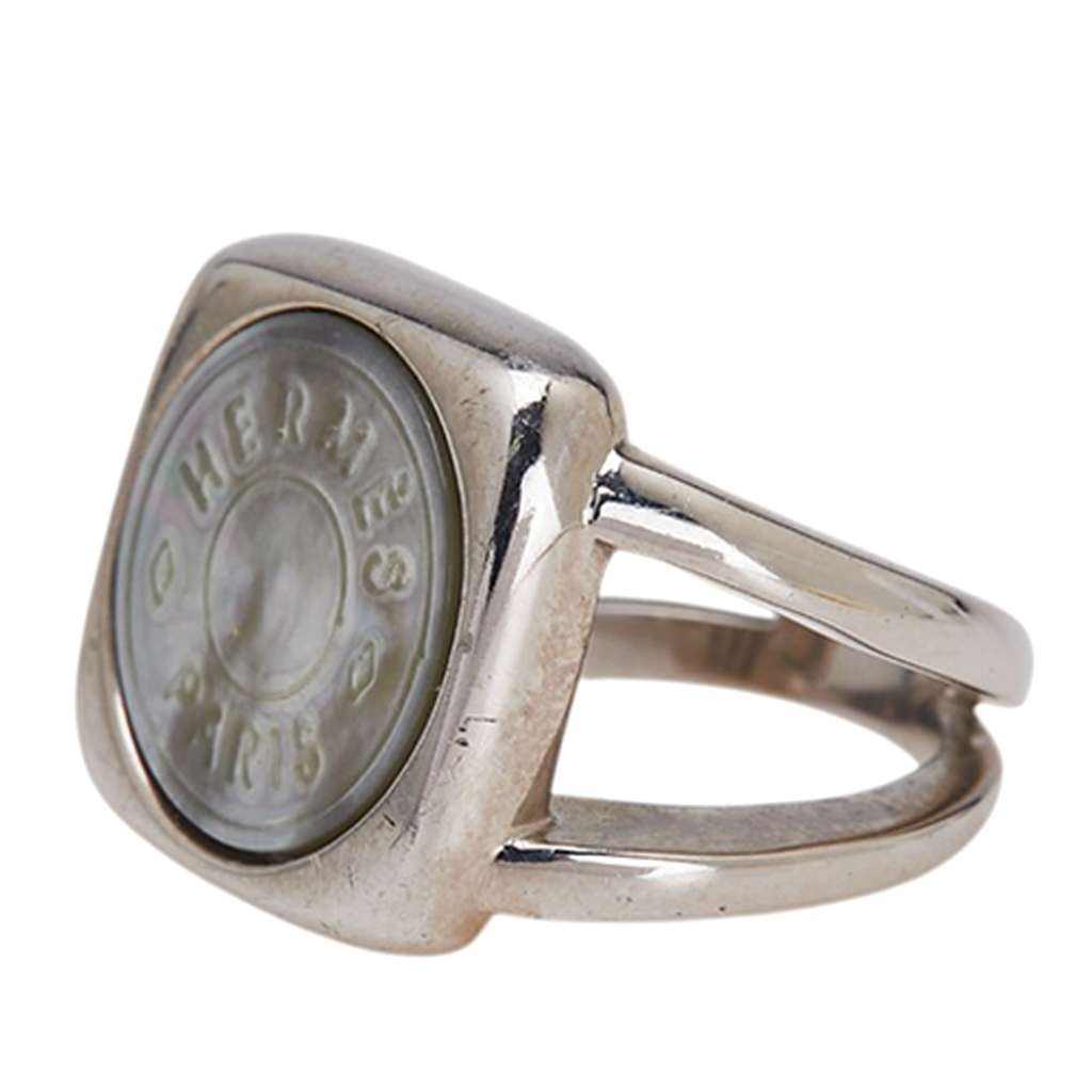 Hermès Silver Plated Bijouterie Fantaisie Corozo Ring - Back view