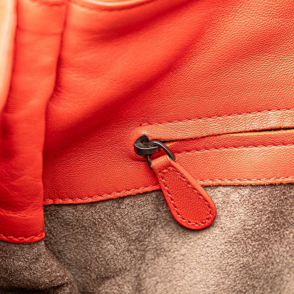 Bottega Veneta Nappa Intrecciato Parachute Tote - Detail 2