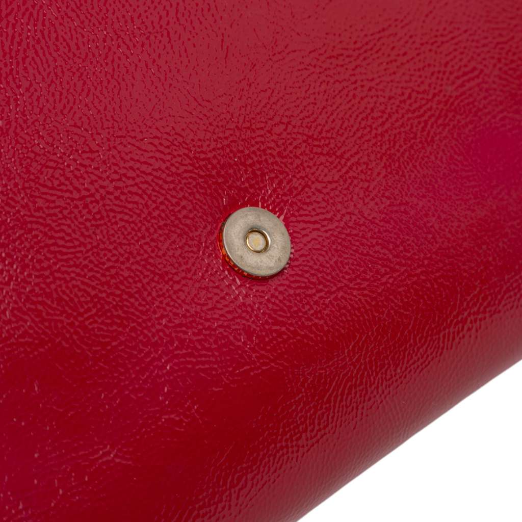 Saint Laurent Large Textured Patent Belle De Jour Clutch - Image 11