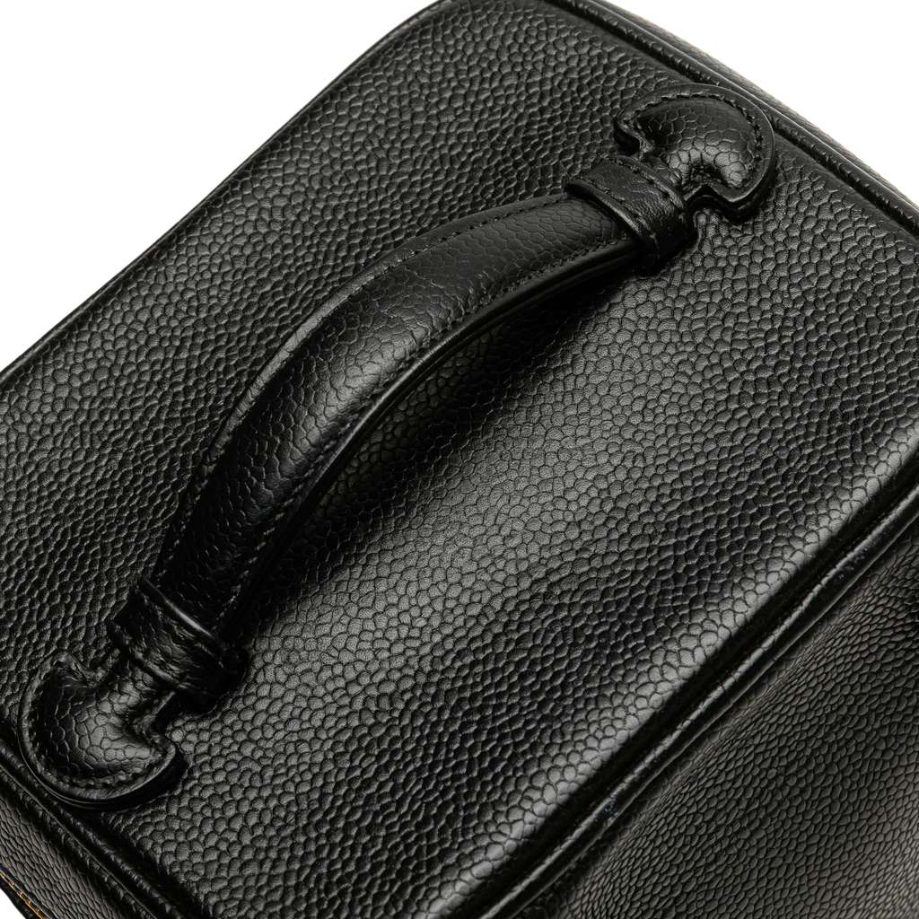 Chanel CC Caviar Vanity Bag - Image 12