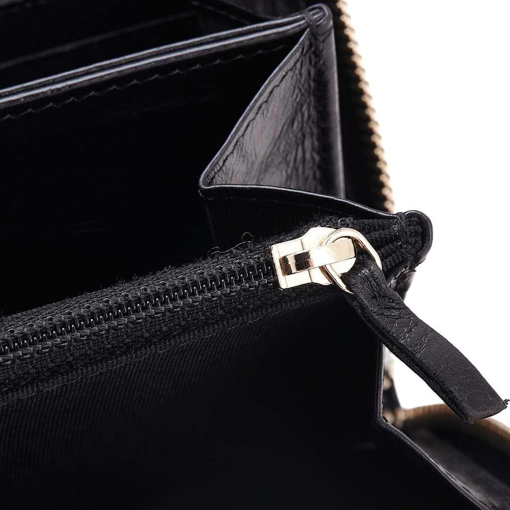 Chanel Reissue 2.55 Quilted Aged Calfskin Zip Around Wallet - Image 12