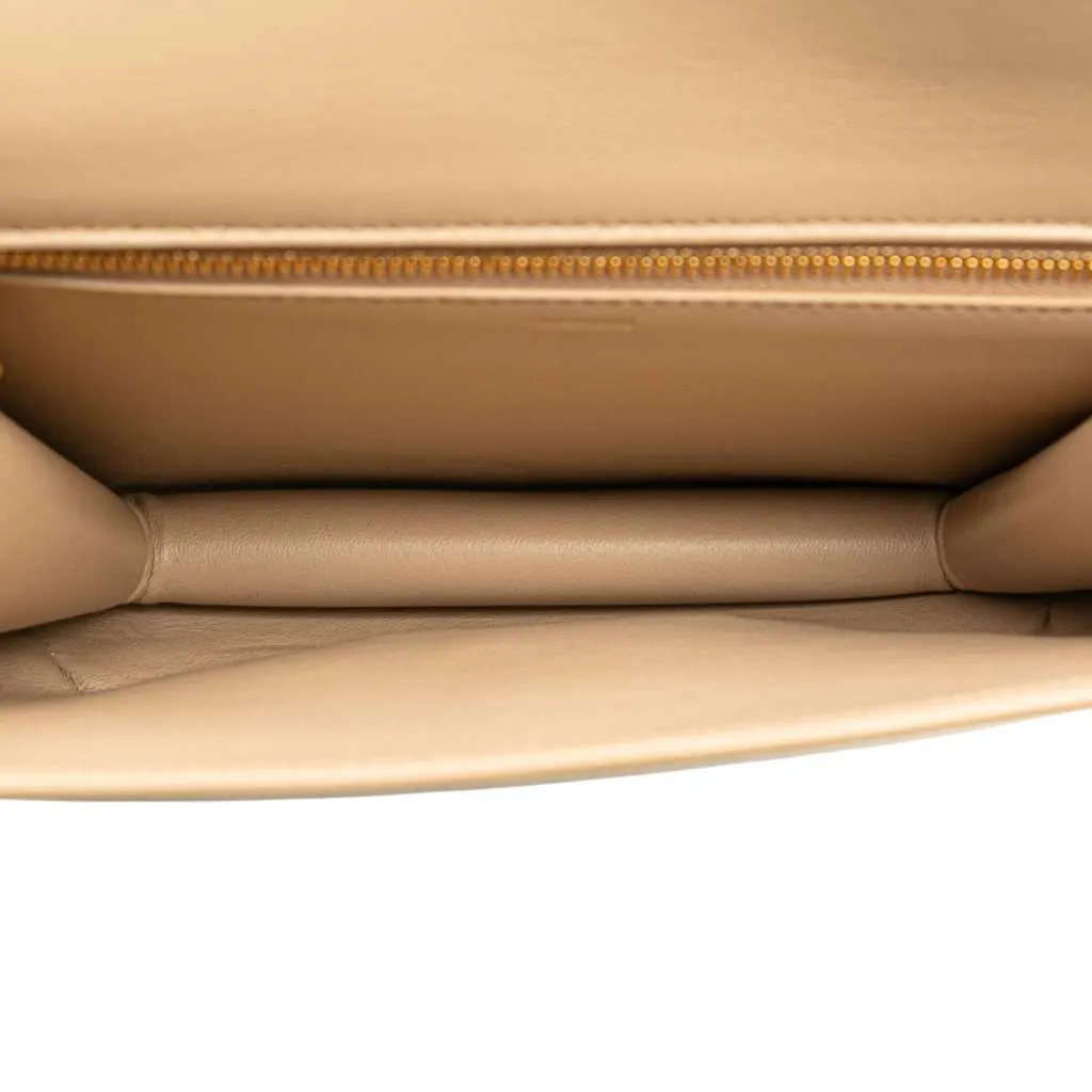 Celine Teen Shiny Calfskin Triomphe Besace Clea Chain Crossbody Brown Leather Very good - Model View