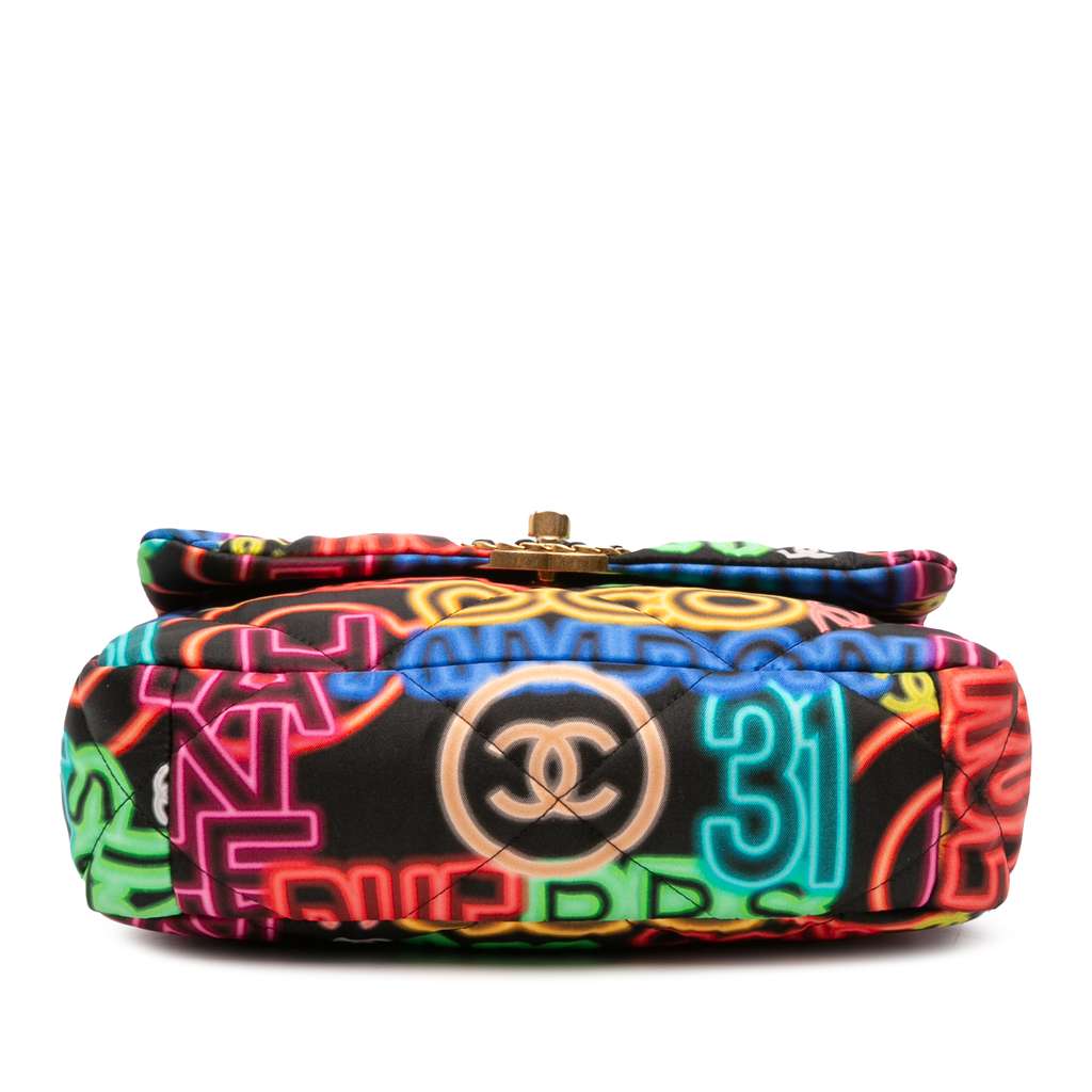 Chanel Medium Printed Nylon Graffiti 19 Flap - 3