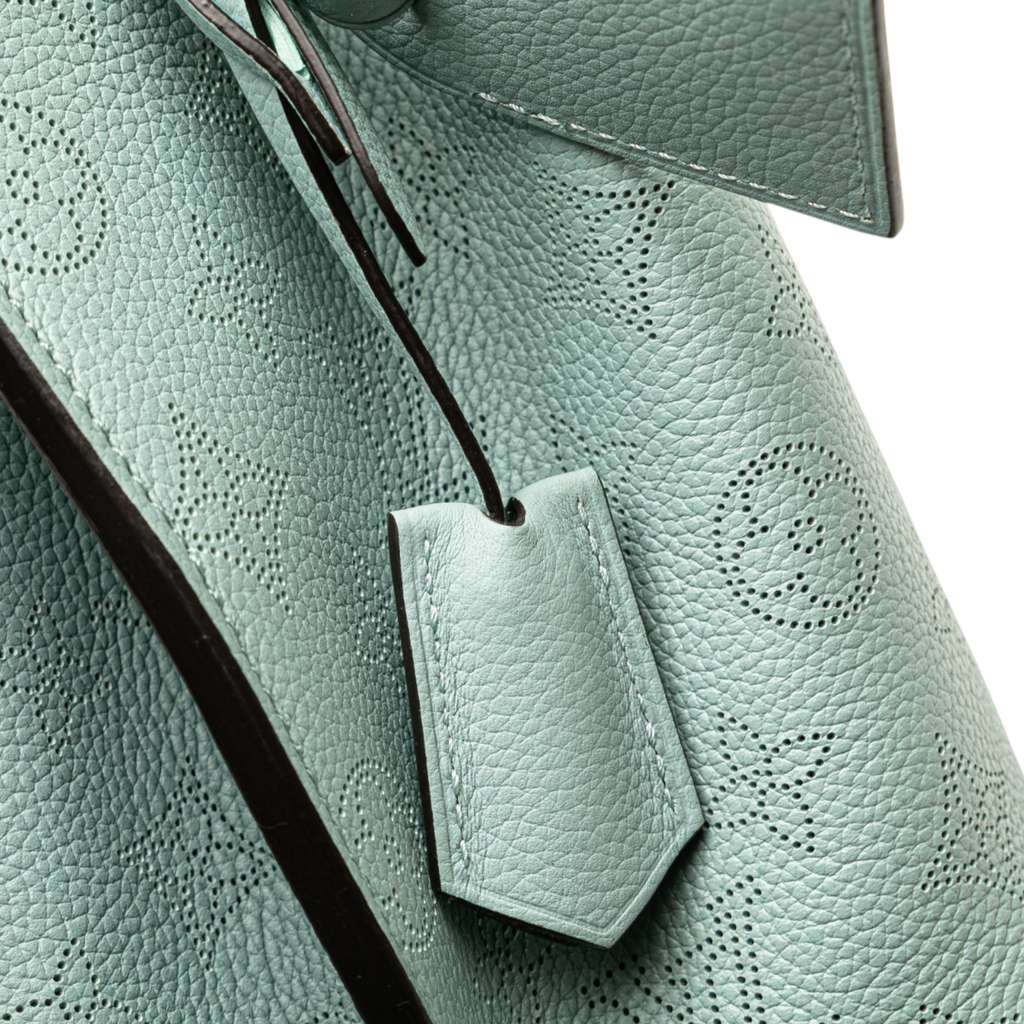 Louis Vuitton Monogram Mahina Muria - Detail 2